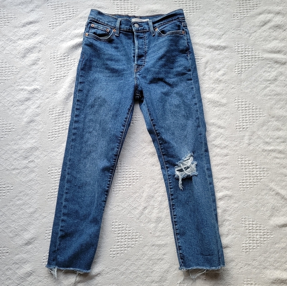 Levi's High-Waisted Distress Straight Leg Denim Casual Vintage Style Jean